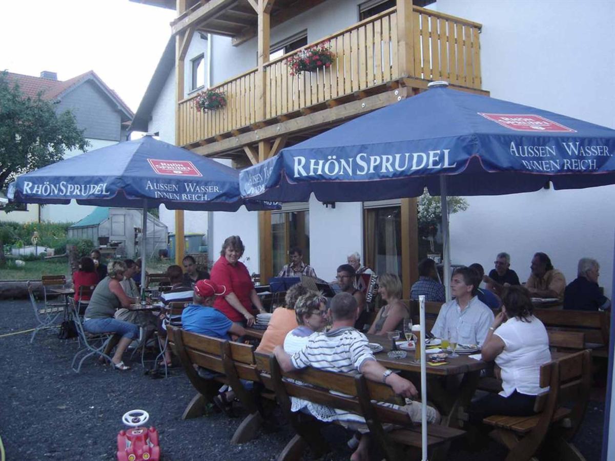 Rhoener Landhotel Haus Zur Wasserkuppe Ehrenberg  Exterior foto